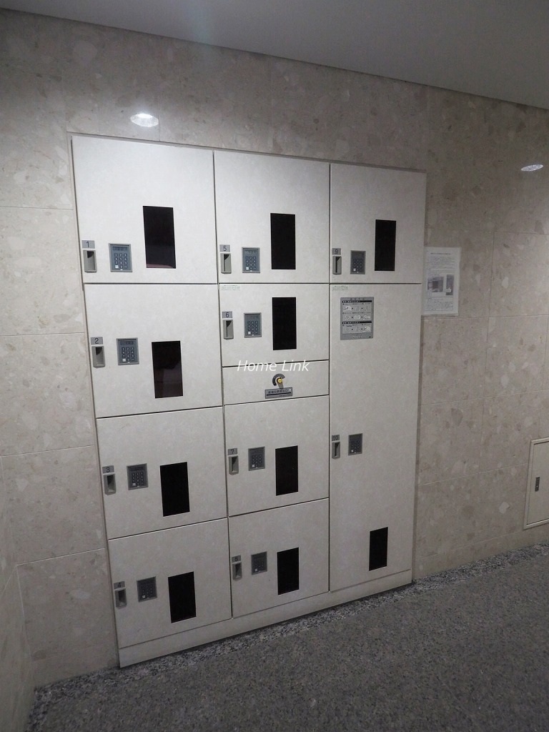 ルピナス大山グランドタワーｉステージ　宅配ボックス